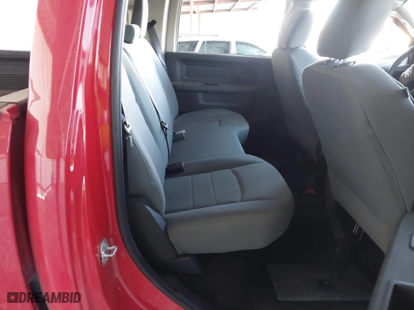 2018 Ram 2500 Tradesman with VIN 3C6UR5CJ2JG120962, listed as a IAAI auction lot 41041140 with 90,737 mi miles. Bid and sale history available at carsss.com. Image 8.