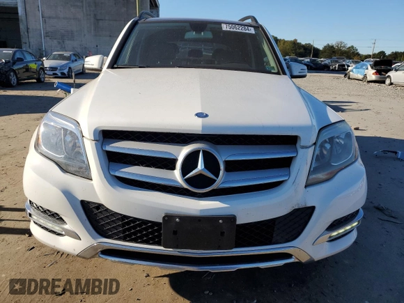2015 Mercedes-Benz GLK 350 with VIN WDCGG8JB9FG435277, listed as a Copart auction lot 75062284 with 111,867 mi miles and Salvage Title. Bid and sale history available at DreamBid. Image 5.