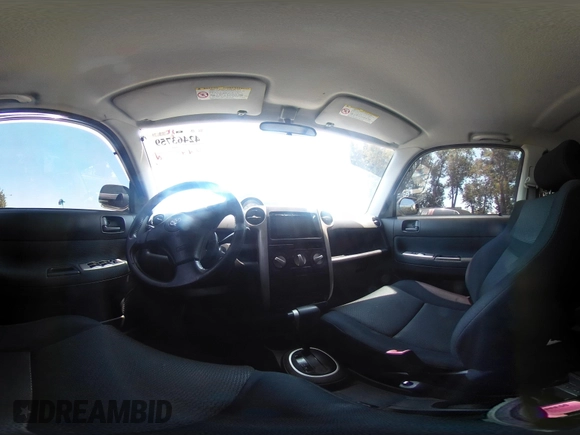 2006 Scion xB z VIN JTLKT324064103023, wystawiony jako IAAI lot #42463759 z przebiegiem Nie podano mil oraz . Historia ofert i sprzedaży dostępna na DreamBid. Obrazek 17.