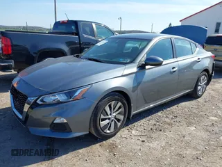 2020 Nissan Altima 2.5 S with VIN 1N4BL4BV1LC266572, listed as a IAAI auction lot 42006224 with 66,043 mi miles. Bid and sale history available at carsss.com. Image 2.