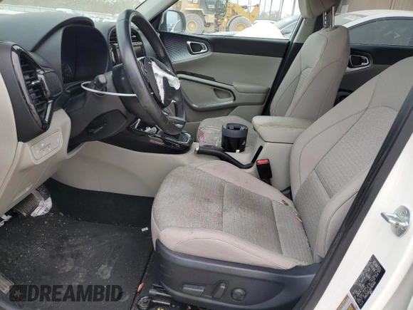 2022 Kia Soul EX with VIN KNDJ33AU5N7165958, listed as a Copart auction lot 79633714 with 24,582 mi miles and Salvage Title. Bid and sale history available at carsss.com. Image 7.