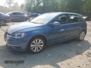2020 Volkswagen Golf TSI z VIN 3VWG57AU1LM009573, wystawiony jako Copart lot #55358115 z przebiegiem 23 502 mil mil oraz Szkoda całkowita • Salvage title. Historia ofert i sprzedaży dostępna na DreamBid. Obrazek 1.