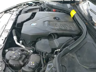 2024 BMW 3 Series 330i xDrive z VIN 3MW89FF02R8D93227, wystawiony jako IAAI lot #42825732 z przebiegiem 34 453 mil mil oraz . Historia ofert i sprzedaży dostępna na DreamBid. Obrazek 18.