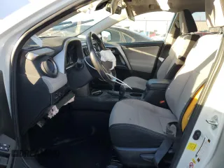 2018 Toyota RAV4 XLE with VIN JTMWFREV7JJ742974, listed as a Copart auction lot 41957735 with 87,005 mi miles and Salvage Title. Bid and sale history available at DreamBid. Image 7.