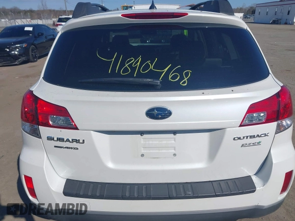 2014 Subaru Outback 2.5i Limited with VIN 4S4BRBMC8E3255253, listed as a IAAI auction lot 41890468 with 138,840 mi miles. Bid and sale history available at carsss.com. Image 16.