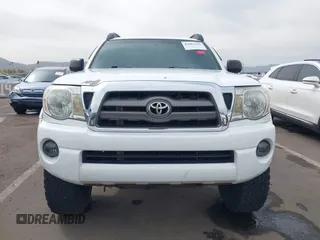 2009 Toyota Tacoma PreRunner with VIN 3TMJU62N49M076433, listed as a IAAI auction lot 41902369 with 164,827 mi miles. Bid and sale history available at carsss.com. Image 12.
