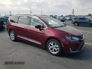 2017 Chrysler Pacifica Touring L Plus с VIN 2C4RC1EGXHR677889, выставлен на аукционе Copart как лот 60349645 с пробегом 95 316 миль миль и Чистый • Clean title. История ставок и продаж доступна на DreamBid. Изображение 4.