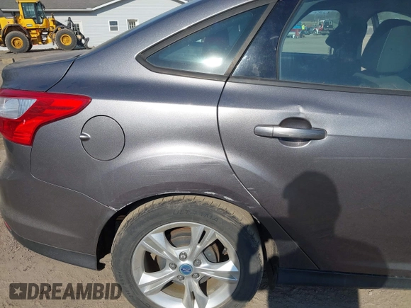 2014 Ford Focus SE with VIN 1FADP3F2XEL170580, listed as a IAAI auction lot 41752699 with 102,666 mi miles. Bid and sale history available at carsss.com. Image 15.
