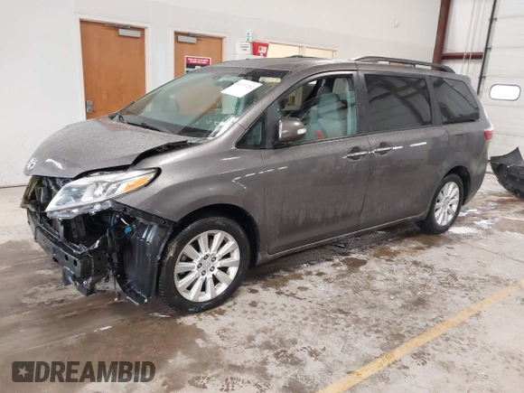 2015 Toyota Sienna Ltd with VIN 5TDDK3DC3FS106157, listed as a IAAI auction lot 41737202 with 173,724 mi miles. Bid and sale history available at carsss.com. Image 18.