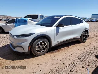 2022 Ford Mustang Mach-E California Route 1 z VIN 3FMTK2R71NMA20020, wystawiony jako Copart lot #49683325 z przebiegiem 53 641 mil mil oraz Szkoda całkowita • Salvage title. Historia ofert i sprzedaży dostępna na DreamBid. Obrazek 1.