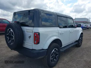 2024 Ford Bronco Outer Banks with VIN 1FMEE8BP7RLA34167, listed as a IAAI auction lot 40509267 with 2,180 mi miles. Bid and sale history available at carsss.com. Image 6.