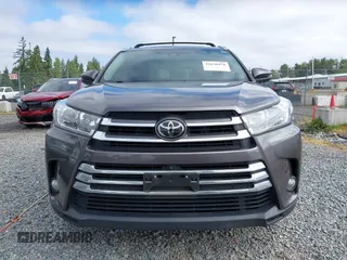 2017 Toyota Highlander Limited with VIN 5TDDZRFH8HS380934, listed as a IAAI auction lot 42630478 with 87,634 mi miles and . Bid and sale history available at DreamBid. Image 12.