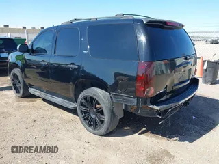 2007 GMC Yukon SLE with VIN 1GKFC13037R177798, listed as a IAAI auction lot 42031747 with 222,204 mi miles and . Bid and sale history available at DreamBid. Image 3.