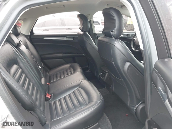 2015 Ford Fusion SE with VIN 3FA6P0H79FR304157, listed as a IAAI auction lot 41947413 with 84,058 mi miles. Bid and sale history available at carsss.com. Image 8.