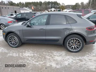 2016 Porsche Macan S with VIN WP1AB2A50GLB50640, listed as a IAAI auction lot 41275316 with 40,474 mi miles and . Bid and sale history available at DreamBid. Image 14.