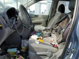 2009 Kia Sedona LX with VIN KNDMB233296314448, listed as a Copart auction lot 75161304 with 0 mi miles and Salvage Title. Bid and sale history available at carsss.com. Image 7.