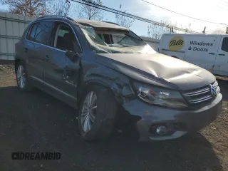 2013 Volkswagen Tiguan S z VIN WVGBV3AX3DW073322, wystawiony jako Copart lot #79616044 z przebiegiem 96 366 mil mil oraz Szkoda całkowita • Salvage title. Historia ofert i sprzedaży dostępna na DreamBid. Obrazek 4.