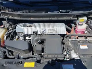 2015 Toyota Prius Two with VIN JTDZN3EU2FJ031520, listed as a IAAI auction lot 41950491 with 174,379 mi miles and . Bid and sale history available at DreamBid. Image 10.