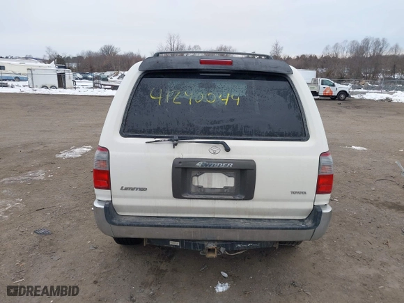 1997 Toyota 4Runner Limited with VIN JT3GN87R8V0031320, listed as a IAAI auction lot 41290049 with 155,500 mi miles. Bid and sale history available at carsss.com. Image 16.