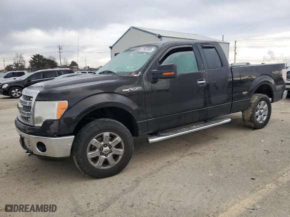 2013 Ford F-150 XL with VIN 1FTEX1EM3DFA28719, listed as a Copart auction lot 87967665 with 159,728 mi miles and Salvage Title. Bid and sale history available at carsss.com. Image 1.
