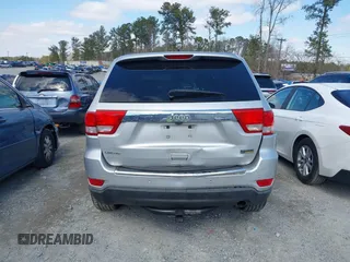 2013 Jeep Grand Cherokee Limited with VIN 1C4RJEBG2DC578388, listed as a IAAI auction lot 41624008 with 182,970 mi miles. Bid and sale history available at carsss.com. Image 16.