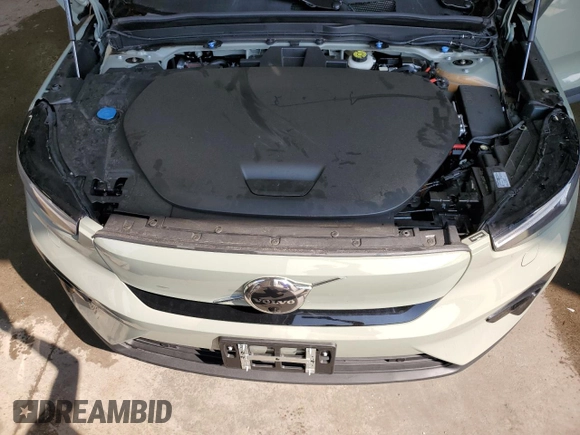 2023 Volvo XC40 Plus с VIN YV4ED3UW5P2060944, выставлен на аукционе Copart как лот 68269834 с пробегом 13 400 миль миль и Списание • Salvage title. История ставок и продаж доступна на DreamBid. Изображение 12.
