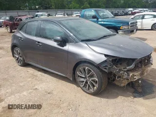 2021 Toyota Corolla Hatchback XSE with VIN JTNC4MBE0M3117174, listed as a IAAI auction lot 41885744 with 58,418 mi miles. Bid and sale history available at carsss.com. Image 1.