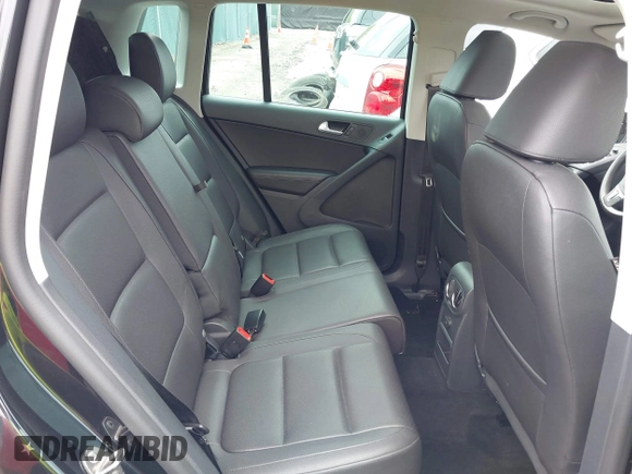 2016 Volkswagen Tiguan S с VIN WVGBV7AXXGW546743, выставлен на аукционе IAAI как лот 42234403 с пробегом 43 344 миль миль и . История ставок и продаж доступна на DreamBid. Изображение 8.