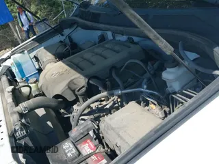 2019 Toyota Tundra SR5 with VIN 5TFAY5F18KX838135, listed as a IAAI auction lot 43183647 with 81,372 mi miles and . Bid and sale history available at DreamBid. Image 20.