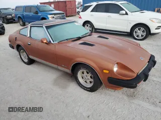 1981 Datsun 280ZX z VIN JN1HZ04SXBX259192, wystawiony jako Copart lot #77847764 z przebiegiem 91 619 mil mil oraz Szkody całkowita. Historia ofert i sprzedaży dostępna na DreamBid. Obrazek 4.