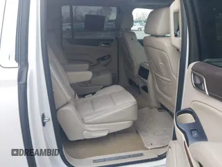2016 GMC Yukon XL Denali with VIN 1GKS2HKJ9GR264481, listed as a IAAI auction lot 41764272 with 114,852 mi miles. Bid and sale history available at carsss.com. Image 8.