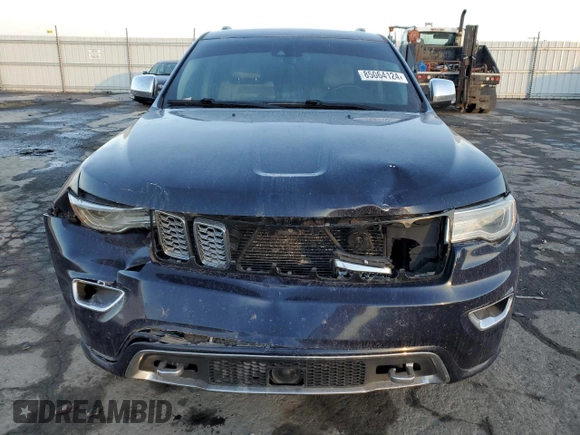 2017 Jeep Grand Cherokee Overland with VIN 1C4RJFCT0HC952052, listed as a Copart auction lot 85064124 with 184,206 mi miles and Salvage Title. Bid and sale history available at carsss.com. Image 5.