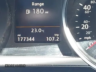 2017 Volkswagen Jetta GLI z VIN 3VW5T7AJ3HM257978, wystawiony jako IAAI lot #41855055 z przebiegiem 177 344 mil mil oraz . Historia ofert i sprzedaży dostępna na DreamBid. Obrazek 16.