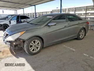 2013 Hyundai Sonata GLS z VIN 5NPEB4AC8DH792939, wystawiony jako Copart lot #57116125 z przebiegiem 324 265 mil mil oraz Szkoda całkowita • Salvage title. Historia ofert i sprzedaży dostępna na DreamBid. Obrazek 1.