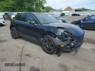2020 Porsche Macan S with VIN WP1AB2A59LLB37279, listed as a Copart auction lot 56124765 with 25,126 mi miles and Salvage title. Bid and sale history available at DreamBid. Image 4.