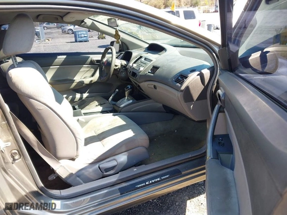 2006 Honda Civic Cpe EX with VIN 2HGFG12826H566522, listed as a IAAI auction lot 41595339 with 275,226 mi miles. Bid and sale history available at carsss.com. Image 5.