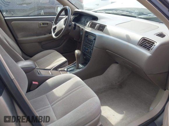 2001 Toyota Camry CE with VIN 4T1BG22K41U099684, listed as a IAAI auction lot 41793186 with 278,645 mi miles and . Bid and sale history available at DreamBid. Image 5.