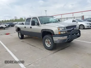 2003 Chevrolet Silverado 1500HD LS with VIN 1GCGK13UX3F107684, listed as a IAAI auction lot 42202674 with Not Provided miles and . Bid and sale history available at DreamBid. Image 1.
