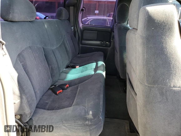 2001 Chevrolet Silverado 1500 LS with VIN 1GCEK19TX1E288438, listed as a Copart auction lot 55347945 with 215,060 mi miles and Clean Title. Bid and sale history available at DreamBid. Image 10.