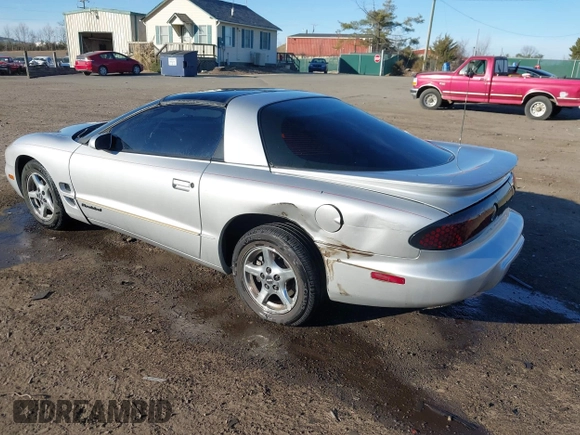 2000 Pontiac Firebird Firebird z VIN 2G2FS22K5Y2161683, wystawiony jako IAAI lot #41690780 z przebiegiem 78 976 mil mil oraz . Historia ofert i sprzedaży dostępna na DreamBid. Obrazek 3.