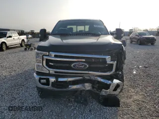 2021 Ford F-250 XL z VIN 1FT7W2BT8MEC87368, wystawiony jako Copart lot #57621545 z przebiegiem 89 159 mil mil oraz Czysty tytuł • Clean title. Historia ofert i sprzedaży dostępna na DreamBid. Obrazek 5.