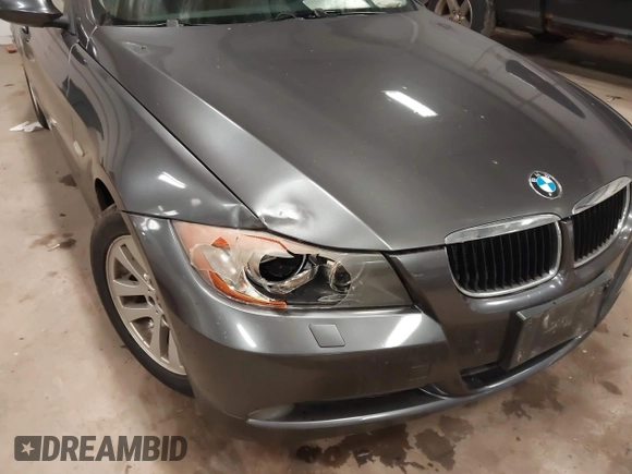 2006 BMW 3 Series 325i with VIN WBAVB13526KX69039, listed as a IAAI auction lot 42271470 with 162,687 mi miles and . Bid and sale history available at DreamBid. Image 6.