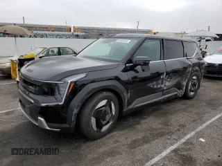 2024 Kia EV9 Light Long Range with VIN KNDAB5S19R6020257, listed as a Copart auction lot 69484264 with 1,741 mi miles and Salvage Title. Bid and sale history available at carsss.com. Image 1.