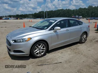 2015 Ford Fusion SE z VIN 1FA6P0H74F5122563, wystawiony jako Copart lot #59333795 z przebiegiem 129 759 mil mil oraz Szkoda całkowita • Salvage title. Historia ofert i sprzedaży dostępna na DreamBid. Obrazek 1.