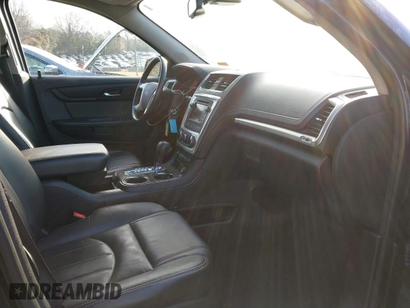 2016 GMC Acadia SLT with VIN 1GKKVSKD7GJ341569, listed as a IAAI auction lot 41488973 with 85,501 mi miles and . Bid and sale history available at DreamBid. Image 5.