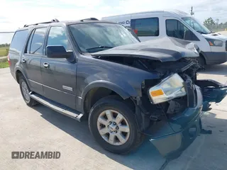 2007 Ford Expedition Limited z VIN 1FMFU19567LA40445, wystawiony jako IAAI lot #42045950 z przebiegiem 188 212 mil mil oraz . Historia ofert i sprzedaży dostępna na DreamBid. Obrazek 1.