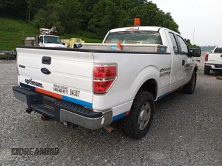 2013 Ford F-150 XL z VIN 1FTEX1EM7DKF27157, wystawiony jako IAAI lot #42786348 z przebiegiem 157 918 mil mil oraz . Historia ofert i sprzedaży dostępna na DreamBid. Obrazek 9.