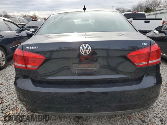 2014 Volkswagen Passat Wolfsburg Edition z VIN 1VWAT7A37EC062768, wystawiony jako Copart lot #81237924 z przebiegiem 109 805 mil mil oraz Szkoda całkowita • Salvage title. Historia ofert i sprzedaży dostępna na DreamBid. Obrazek 6.