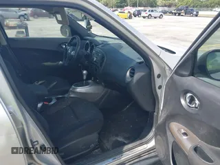 2014 Nissan Juke S with VIN JN8AF5MR5ET351215, listed as a IAAI auction lot 42208852 with 127,340 mi miles. Bid and sale history available at carsss.com. Image 5.