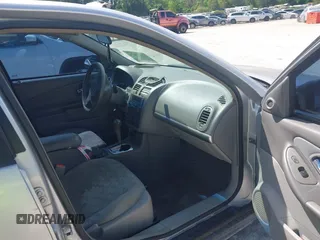 2004 Chevrolet Malibu Maxx LS z VIN 1G1ZT64874F183104, wystawiony jako IAAI lot #42022874 z przebiegiem 271 824 mil mil oraz . Historia ofert i sprzedaży dostępna na DreamBid. Obrazek 5.